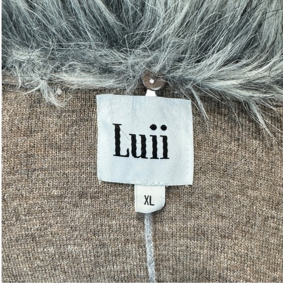 Anthropologie Luii Gray Knit Cape Poncho With Removable Collar Size XL - Picture 8 of 9